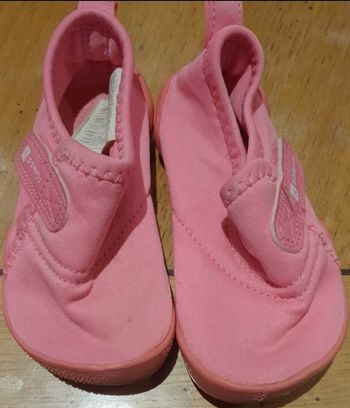 Ballerines  plage  ou   autre  pointure 22