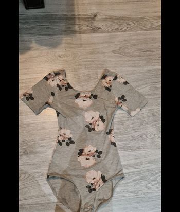 Body à fleur H&M