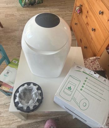 Poubelle a couche, tommee tippee sangenic  