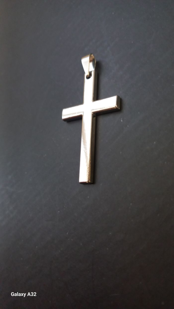 Croix pendentif - photo numéro 4
