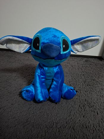 Peluche Stitch brillante