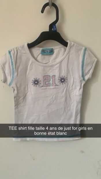 TEE shirt fille taille 4 ans