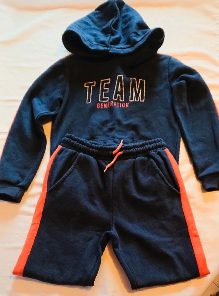 Ensemble sport team génération.