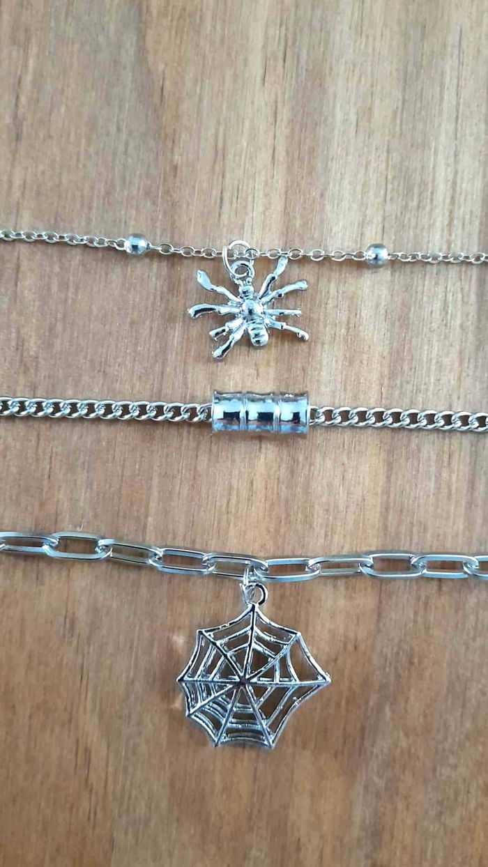 Bijoux Halloween | Collier triple rangs argenté - photo numéro 2