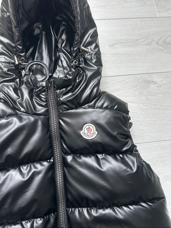 Doudoune sans manche moncler - photo numéro 2