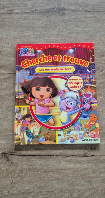 Livre Cherche et Trouve Dora l'exploratrice