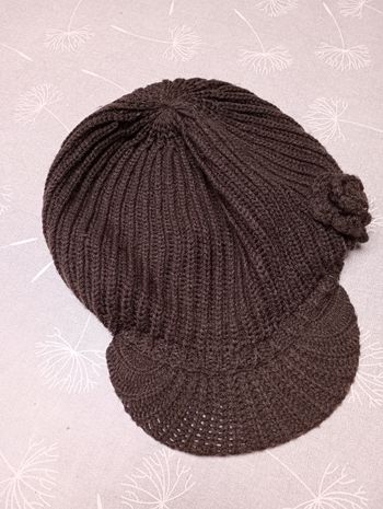 Casquette tricot marron