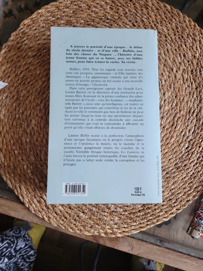 Les lumieres de l' Aube. Laureen Belfer - photo numéro 5