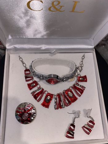 Parure en très bon état