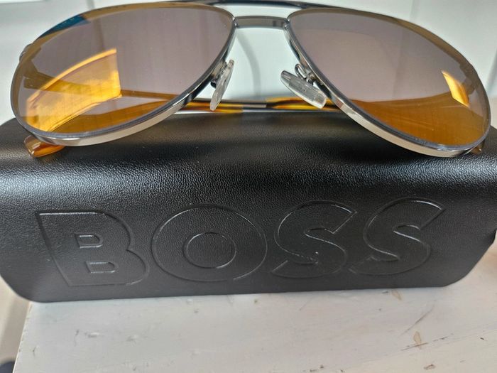 Lunette de soleil Hugo Boss - photo numéro 2