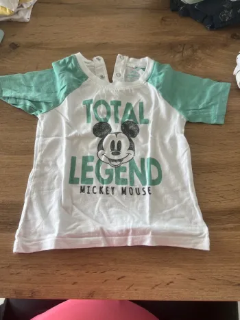 Tee shirt