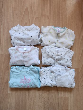 Lot pyjamas 1 mois