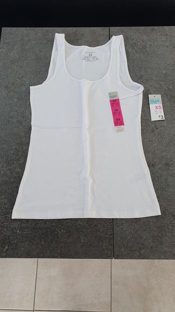 Débardeur neuf en XS