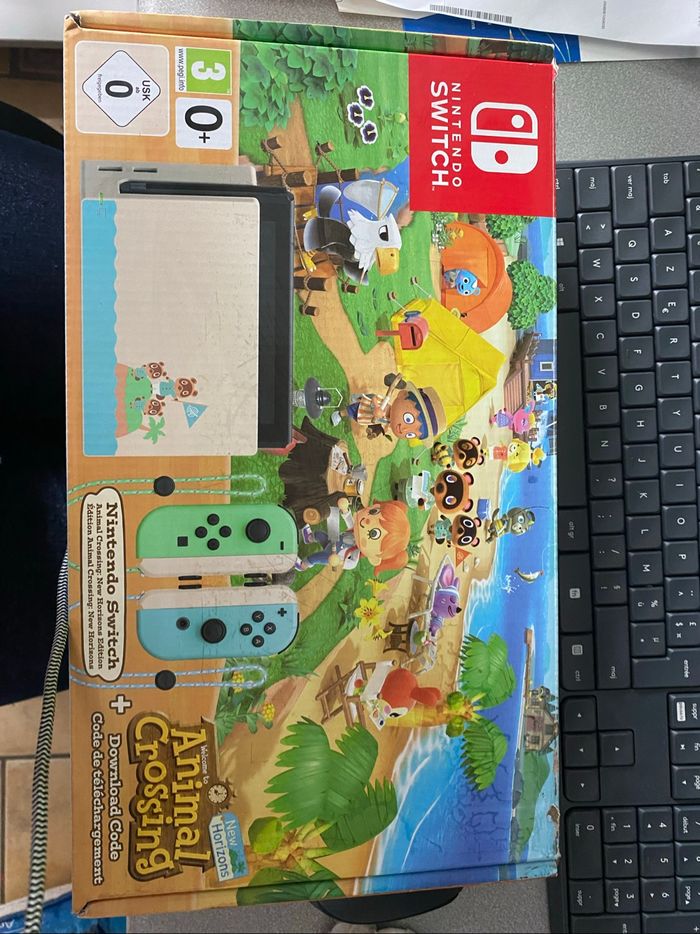 Nintendo switch édition animal crossing