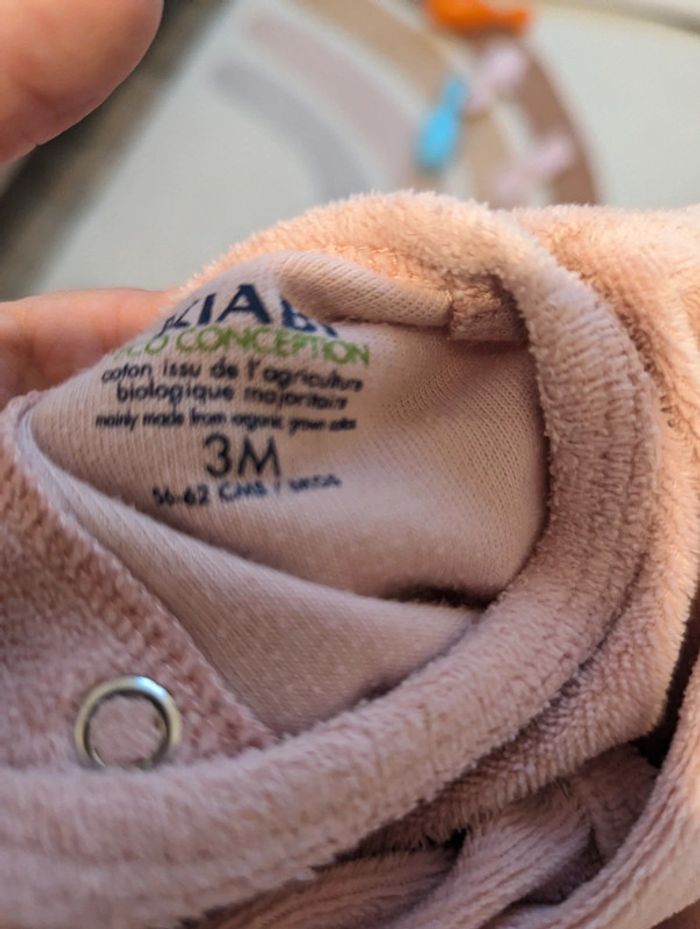 Pyjama 3 mois - photo numéro 2