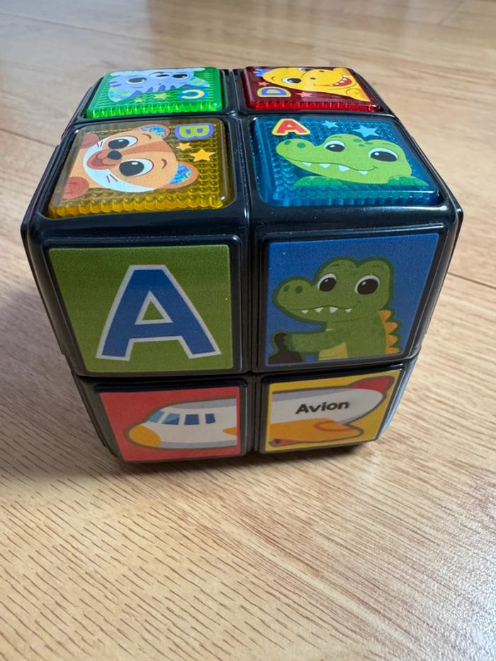 Tourni cube VTech