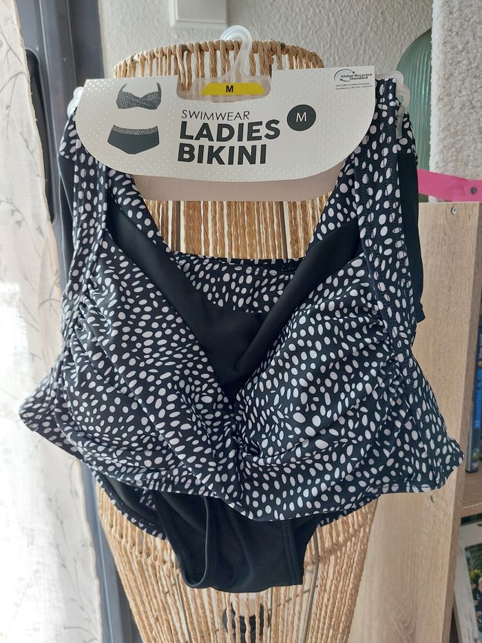 Bikini femme