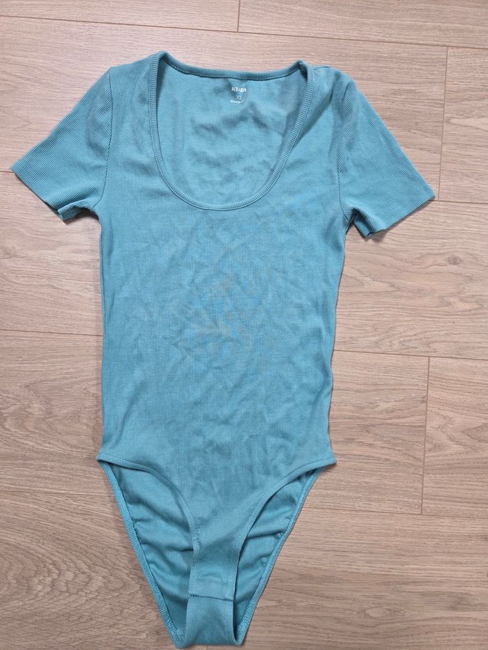 Body femme xs
