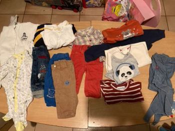 Lot de 15vêtements taille 3 mois