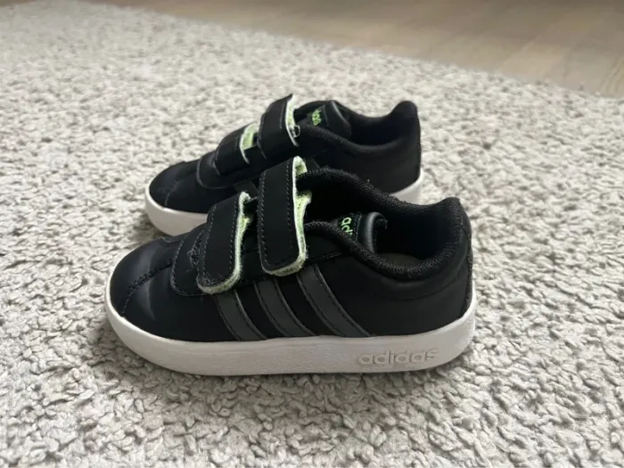 Basket adidas