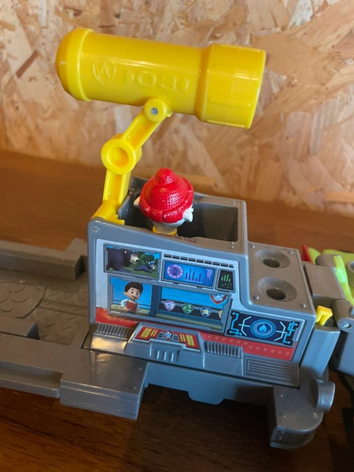 Idée cadeau 🎁 Figurine Marcus Rescue Ensemble de Jeu Transformable 2 en 1 en hélicoptère - photo numéro 6