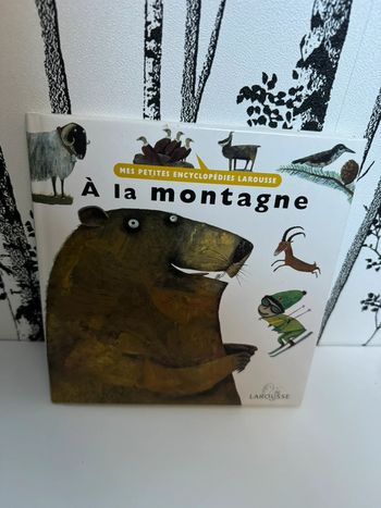 livre à la montagne mes petites encyclopedies larousse