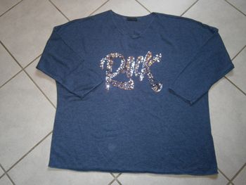 Pull bleu avec sequins rosés Taille 42