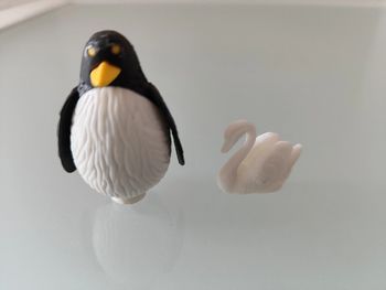 Figurines