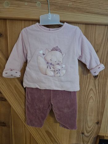 Ensemble neuf 3 mois fille