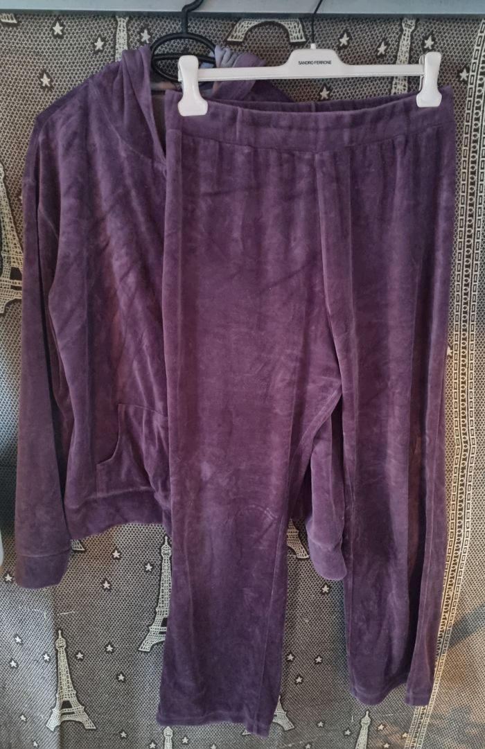 Ensemble de sport violet 46-48