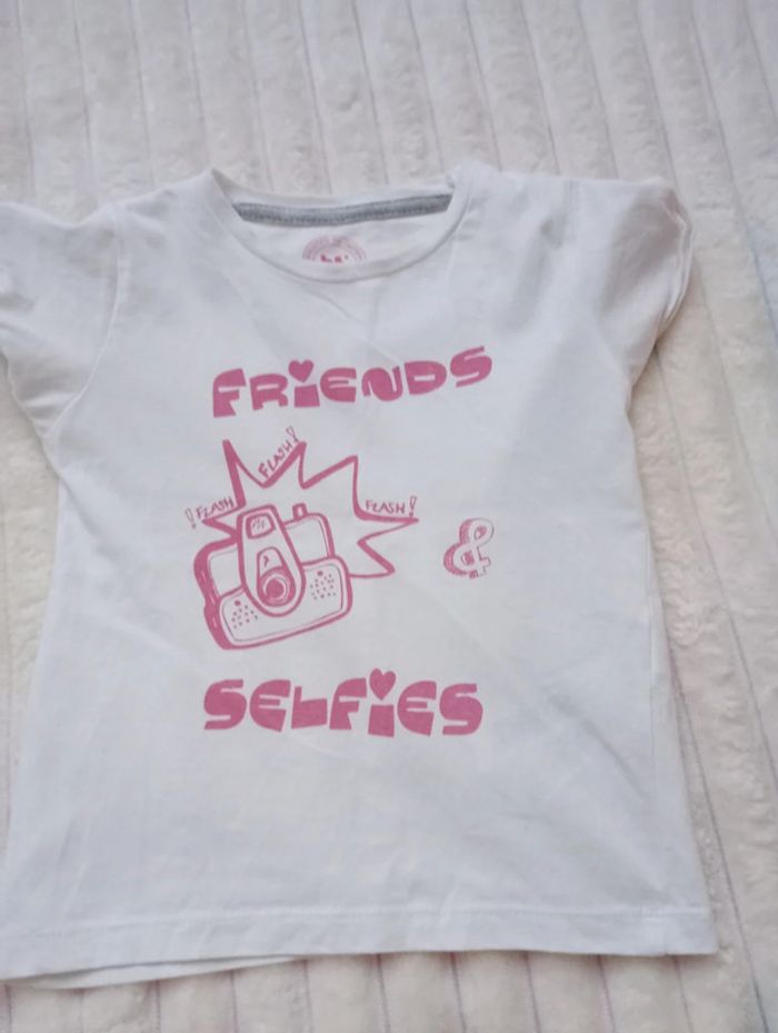 T-shirt 5 6 ans crème et rose