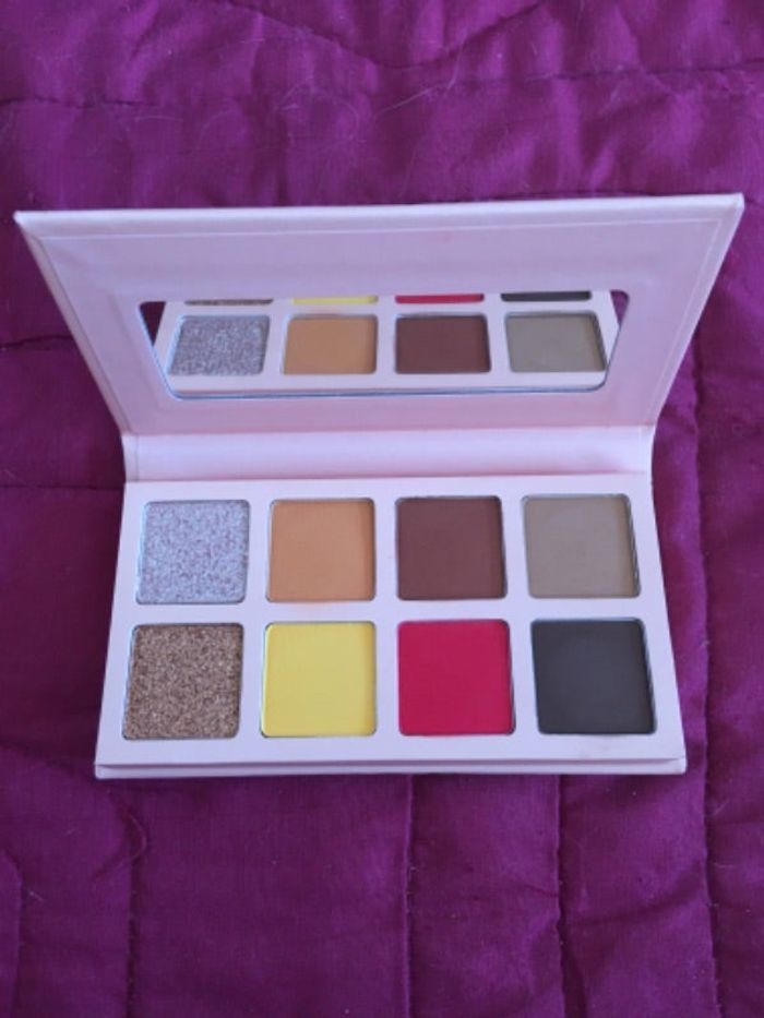 Palette x Soph Édition Limitée Make Up Revolution NEUVE