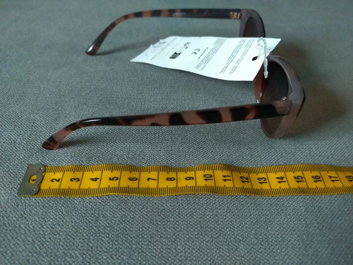 Lunettes de soleil œil de chat rose écaille – Neuves avec étiquette - photo numéro 7