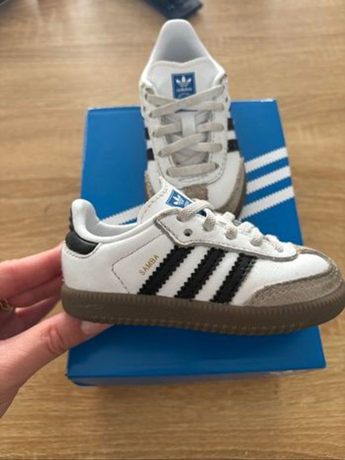 Adidas samba