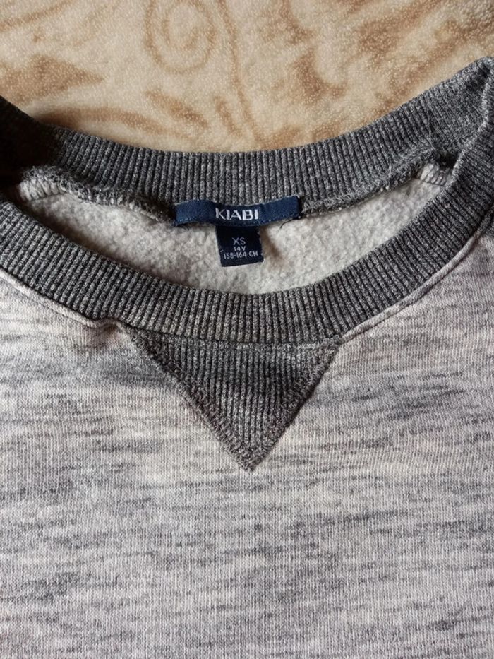 Sweat "bicolore" - photo numéro 2