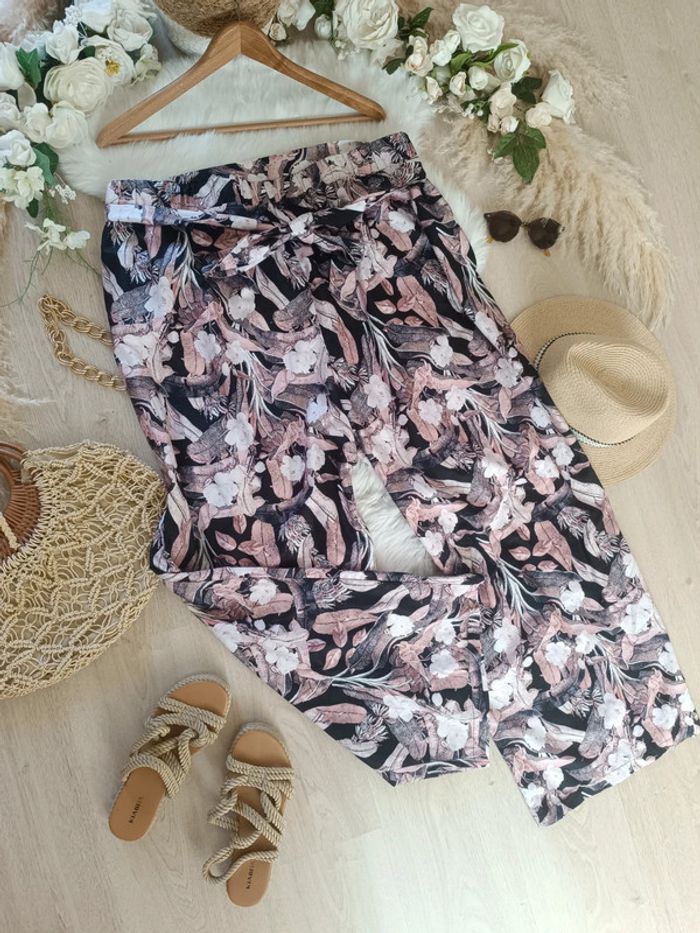 Jolie pantalon taille 46