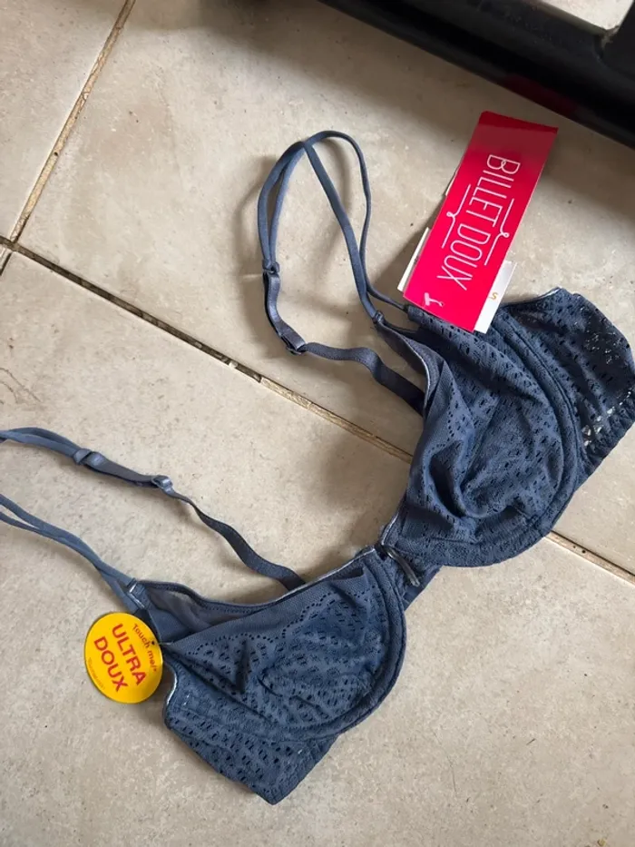 Soutien-gorge Billet Doux bleu – Taille 90B – Neuf avec étiquettes - photo numéro 2