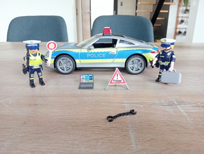 Playmobil 70066 Voiture de police Porsche Carrera 911 - photo numéro 4