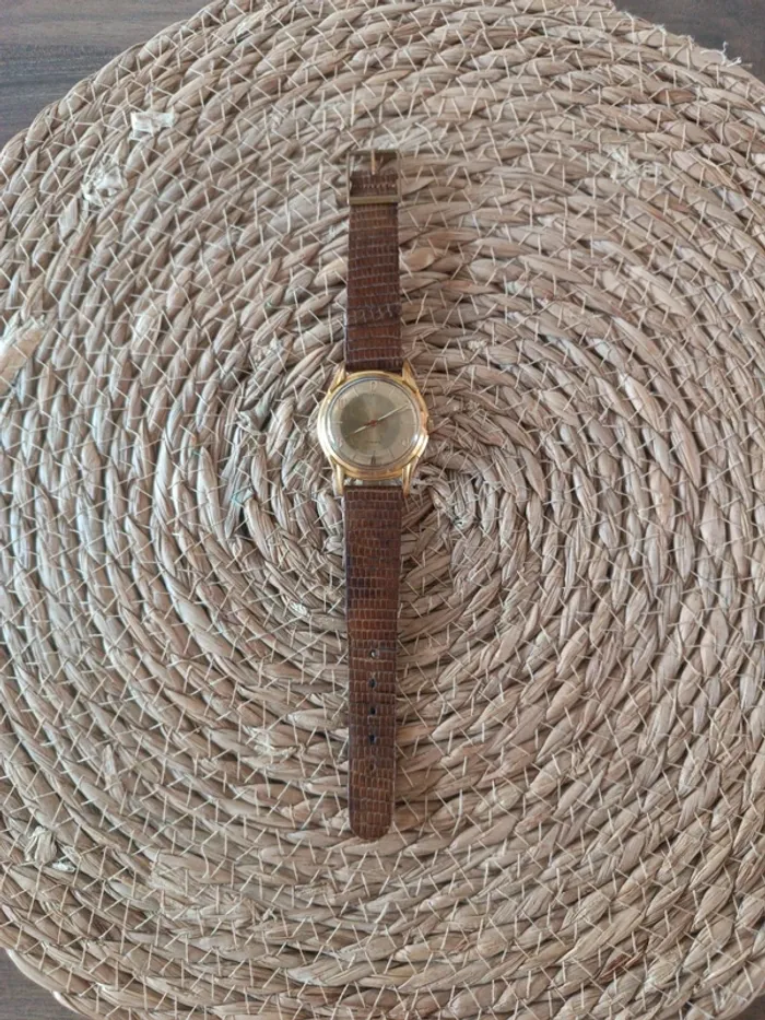 Montre vintage homme – cuir marron – fond acier inoxydable - photo numéro 2