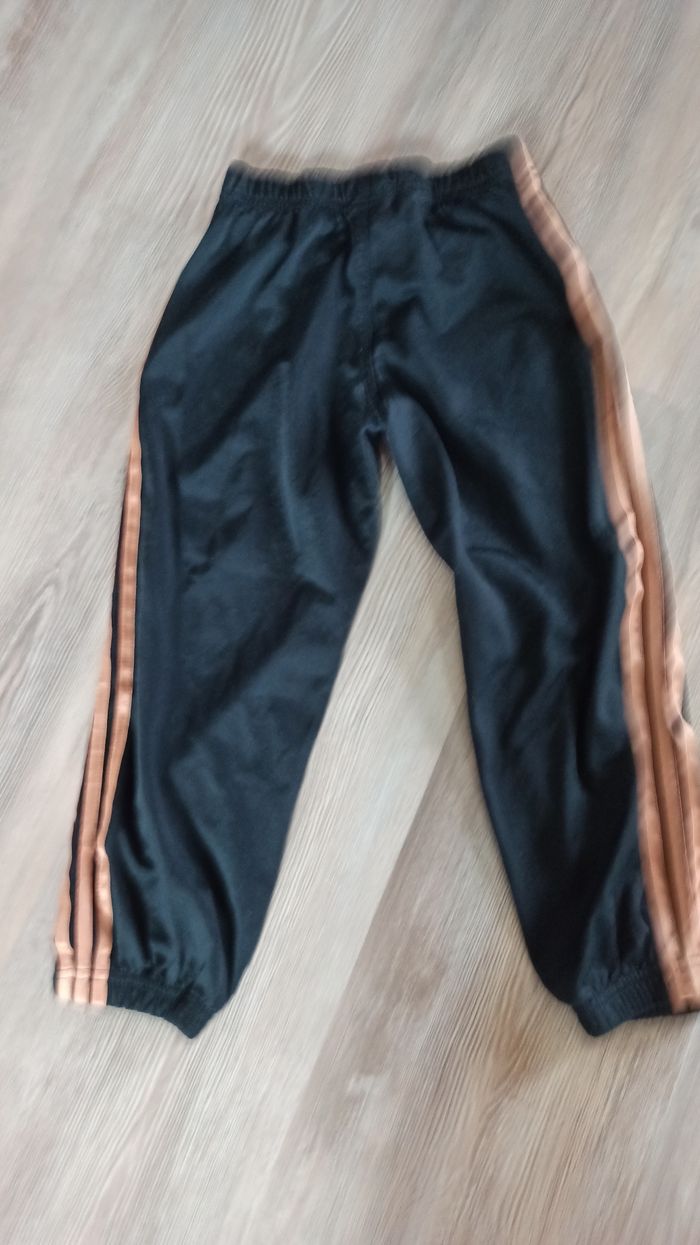 Pantalon jogging Adidas 4 ans noir - photo numéro 3