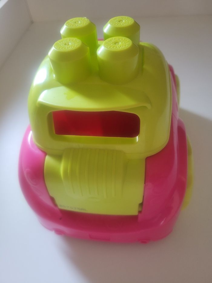 Voiture lego mega bloks - photo numéro 4