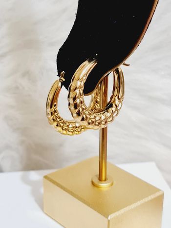 Boucles d'oreilles créoles dorées