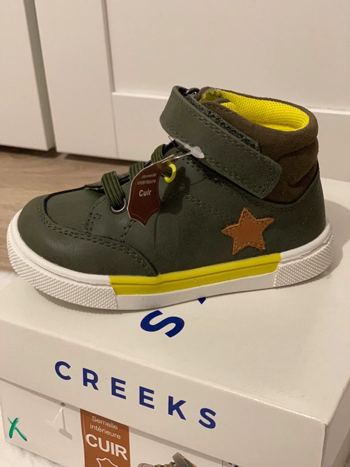 Chaussures enfants T21 - photo numéro 2