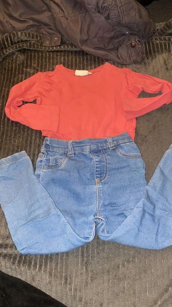 Ensemble tee-shirts et slim