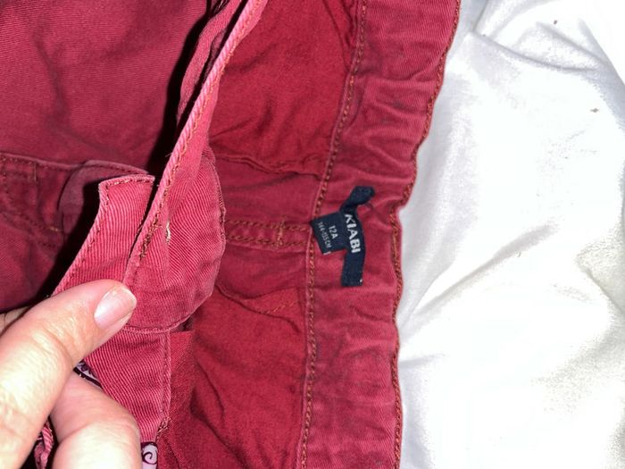 Short en jean rouge - photo numéro 2