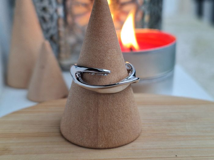 Bague ouverte argentée design futuristique goth en Acier Inoxydable Bague de fiançailles - photo numéro 2