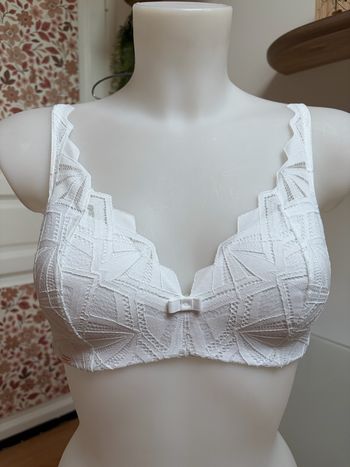 Soutien-gorge blanc Valege taille 85B 