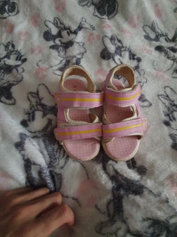 Sandalle d'été 23