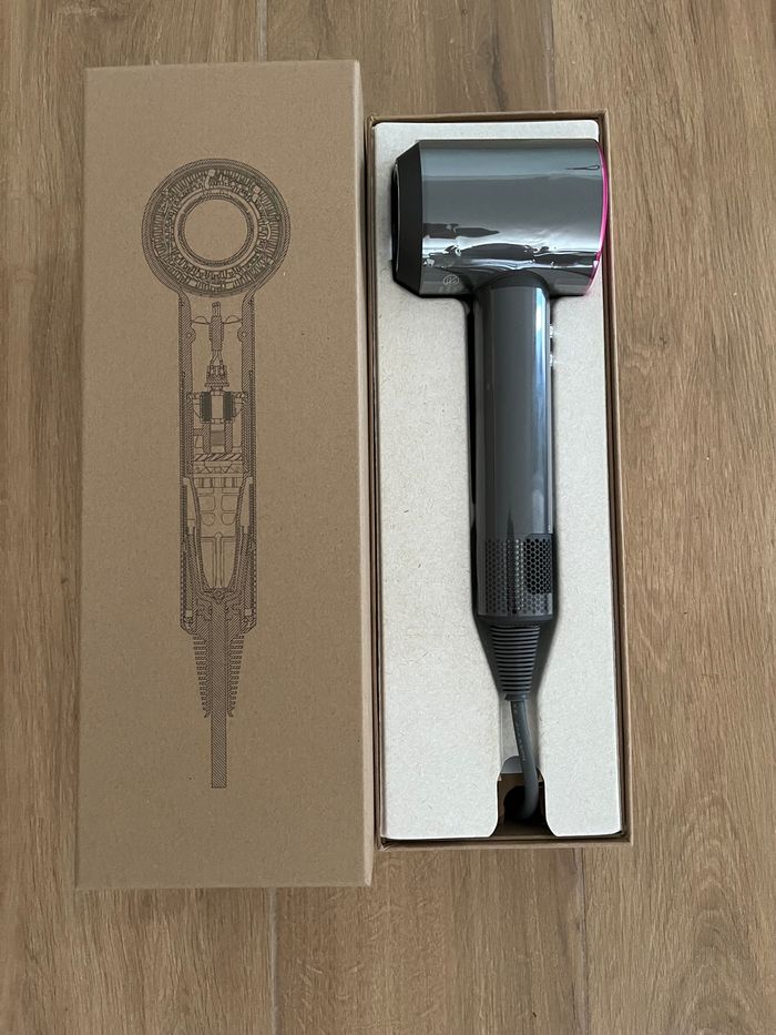 Sèche cheveux Dyson HD08 - photo numéro 2