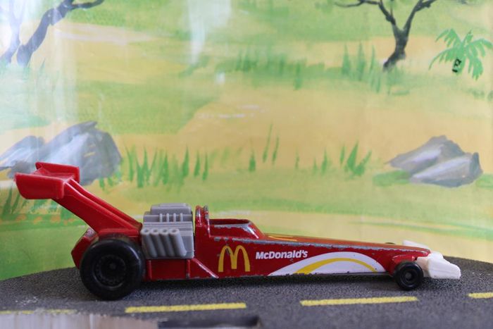 Hot wheels dragster Mc Donald - photo numéro 2